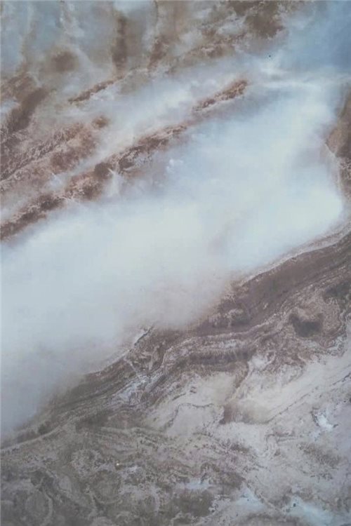 MB-006 — Sapphire Cloud